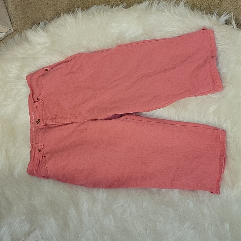 Gloria Vanderbilt Amanda coral skimmer embroidery pocket stretch Slimming 6 EUC…